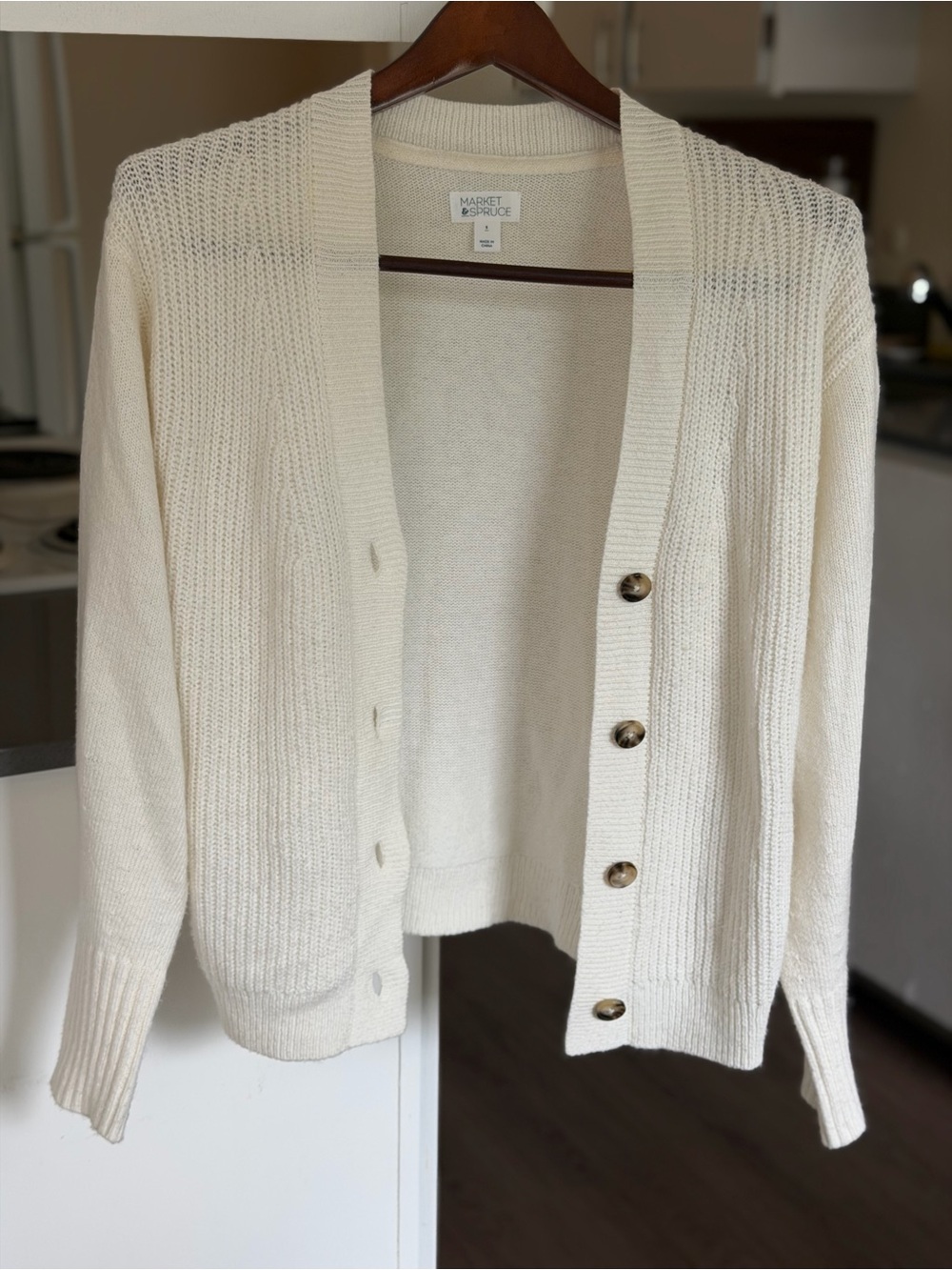 Market & Spruce Cream Button-Front Knit Cardigan